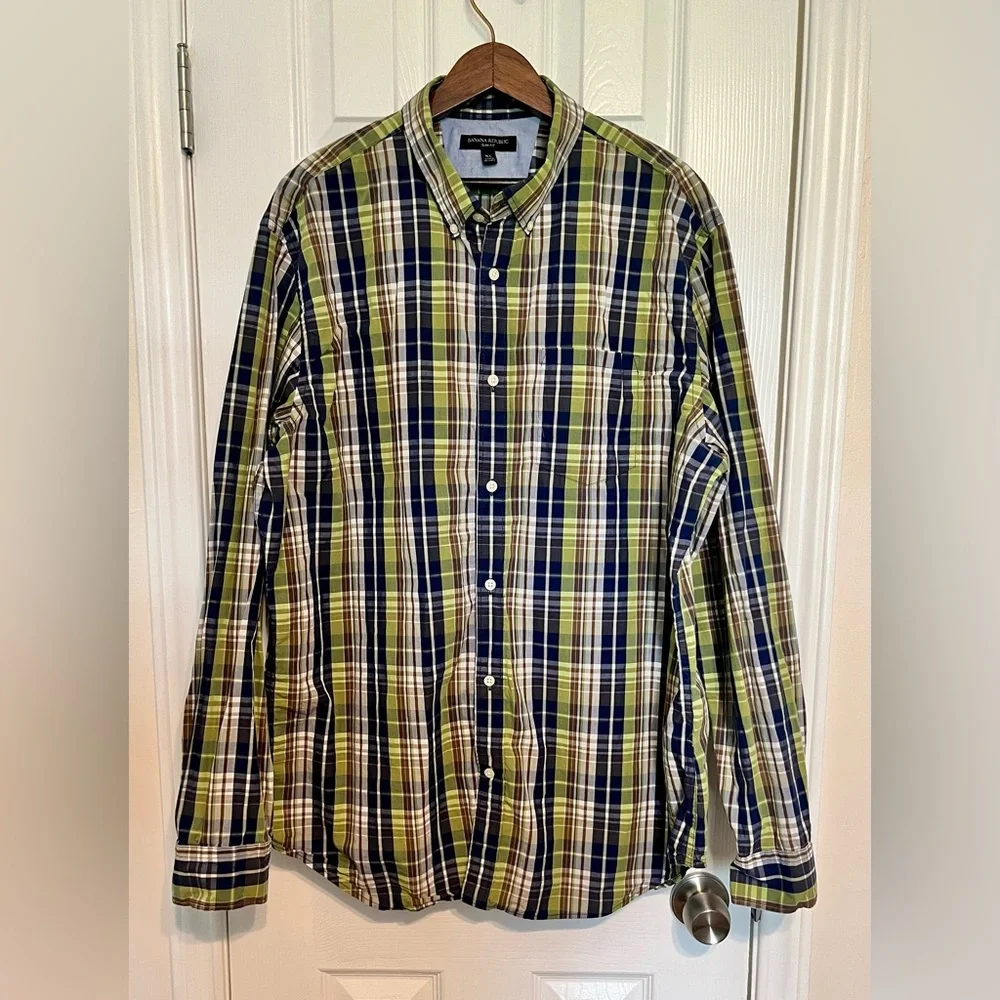 Banana Republic Green and Blue Slim Fit Button Down‎ Shirt